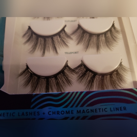 Profusion Cosmetics Metalashes, Magnetic, 4 Different Styles - Picture 2 of 7